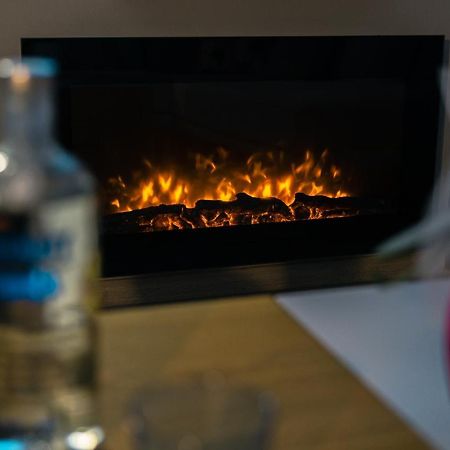 "Elegance" Central Luxury Apartment פיראוס מראה חיצוני תמונה